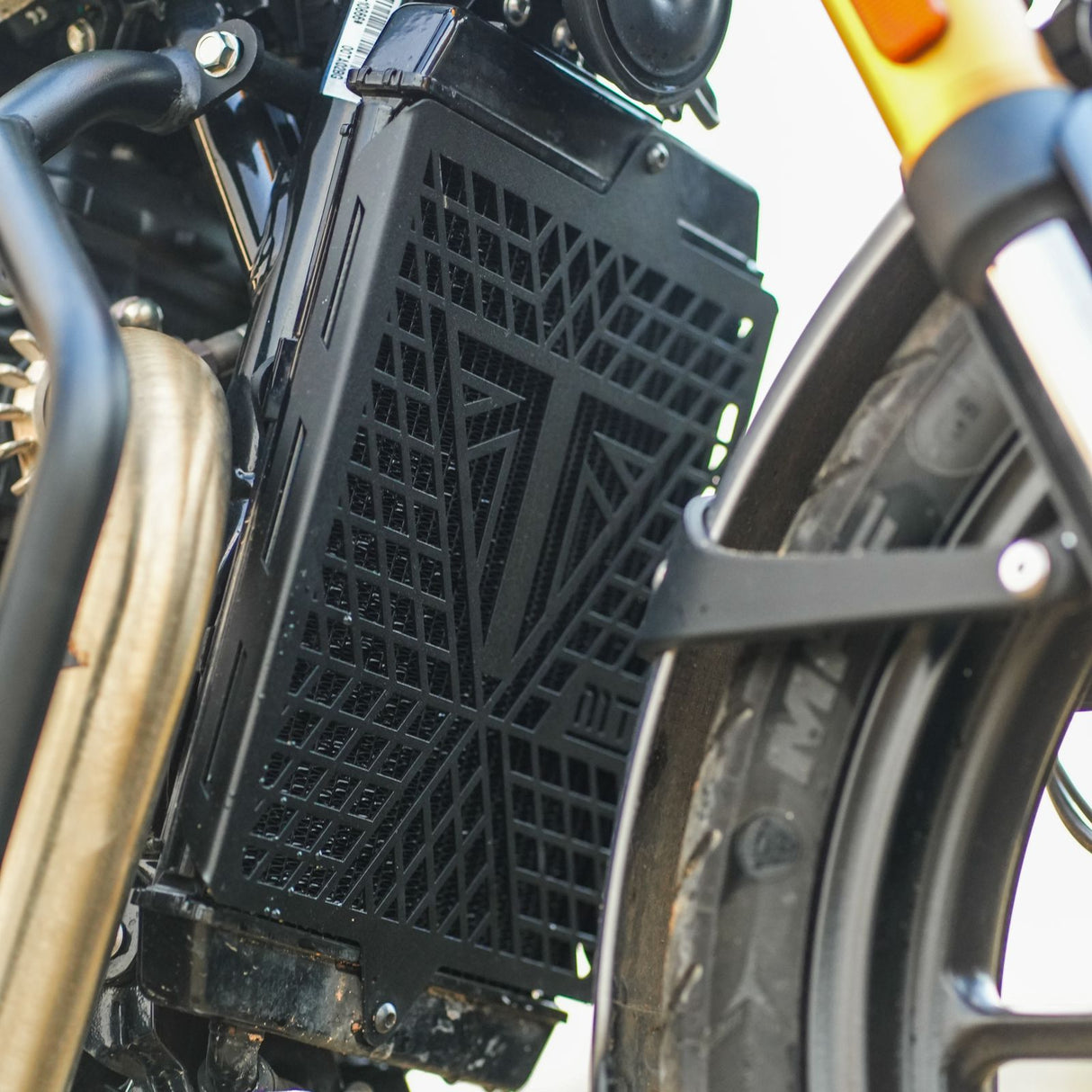 Triumph Scrambler 400x-RADIATOR GUARD (MS)