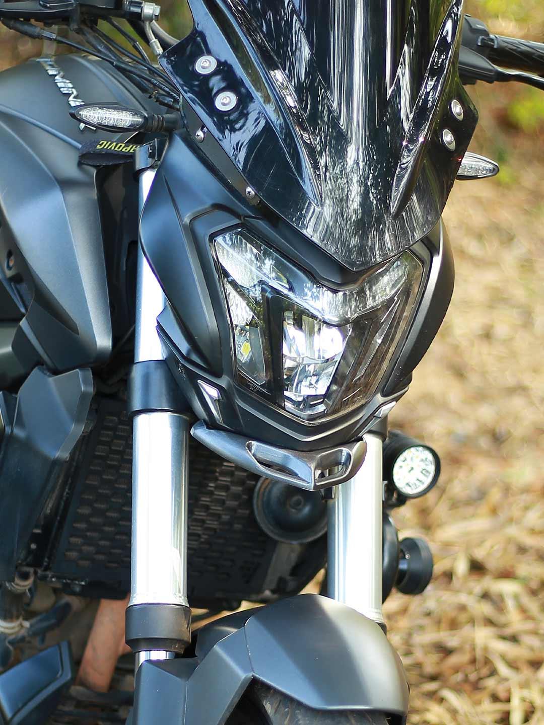 Bajaj Dominar 400 Winglet - Moto Modz